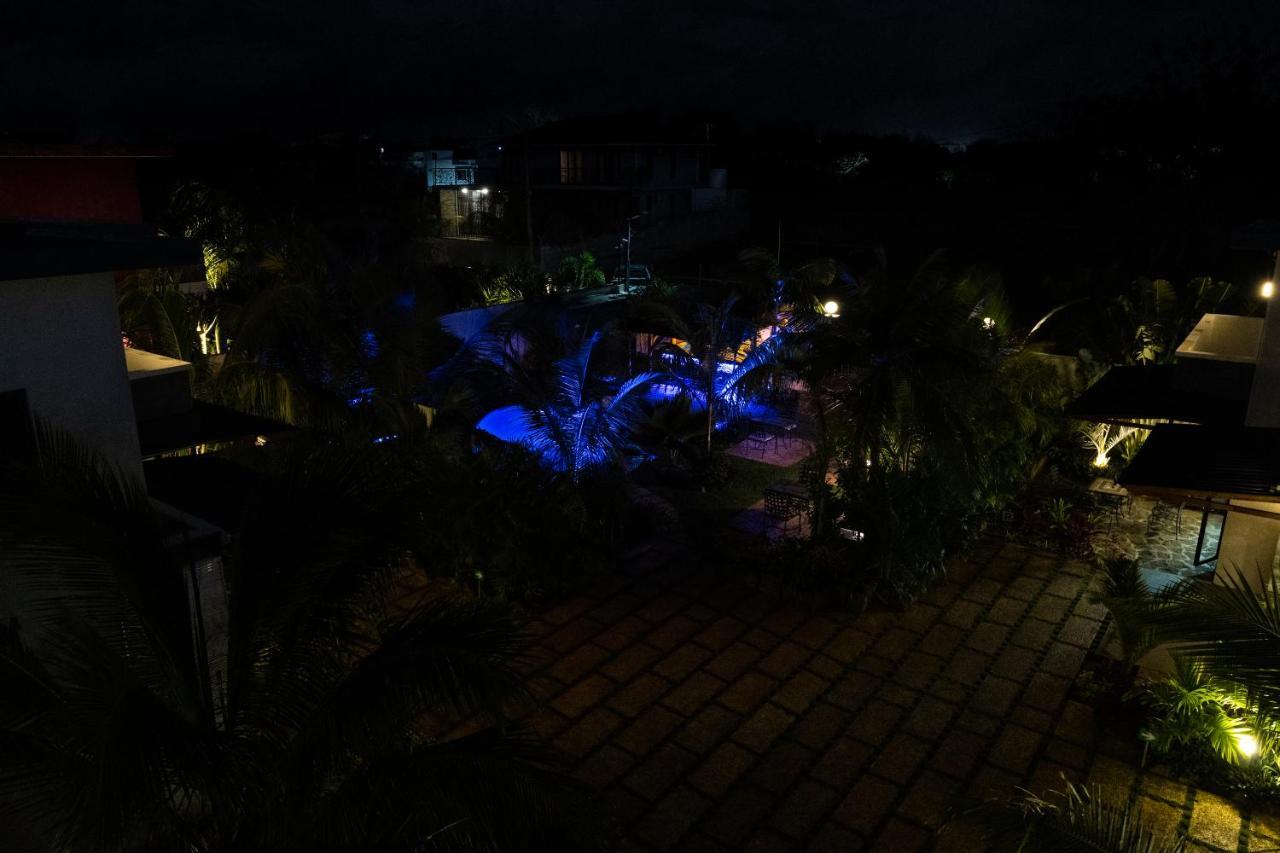 Preety Blue Residence Villa 1 Grand Baie Exterior foto